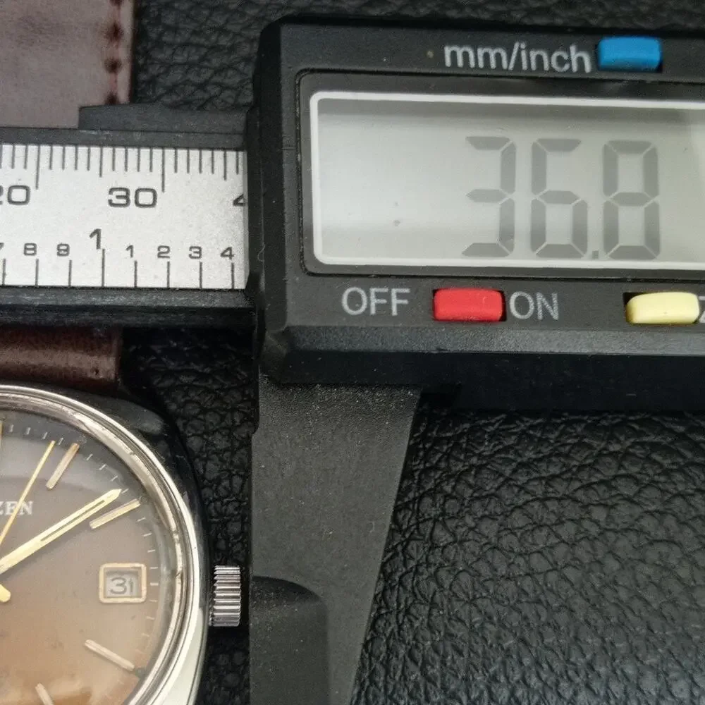 Vintage 1986 Citizen Manual Wound Mens Silver Watch W/Date & Gold accents